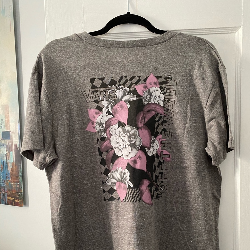 Vans shirt! XL never worn!